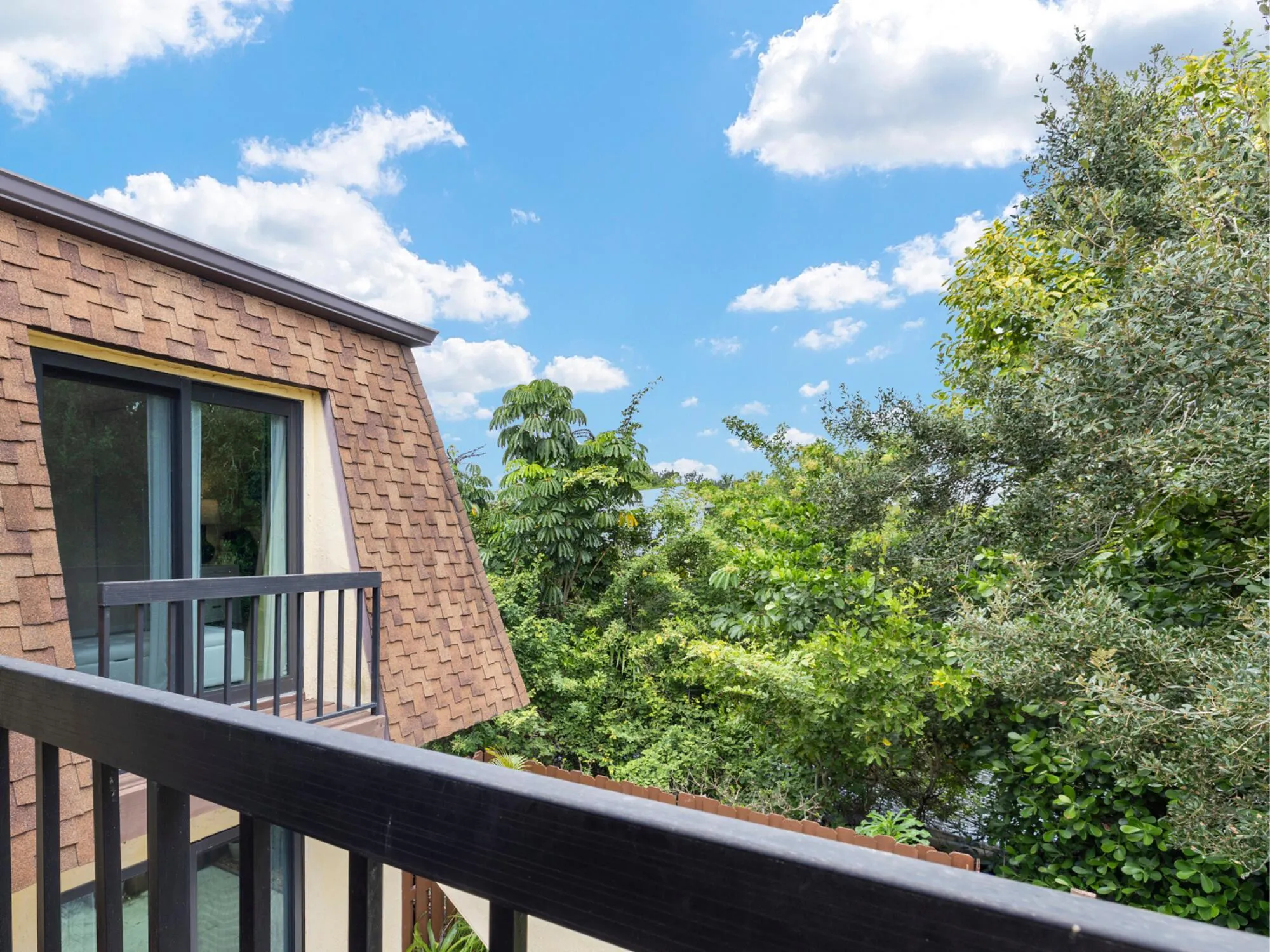 110 N Delaware Boulevard, #18a
