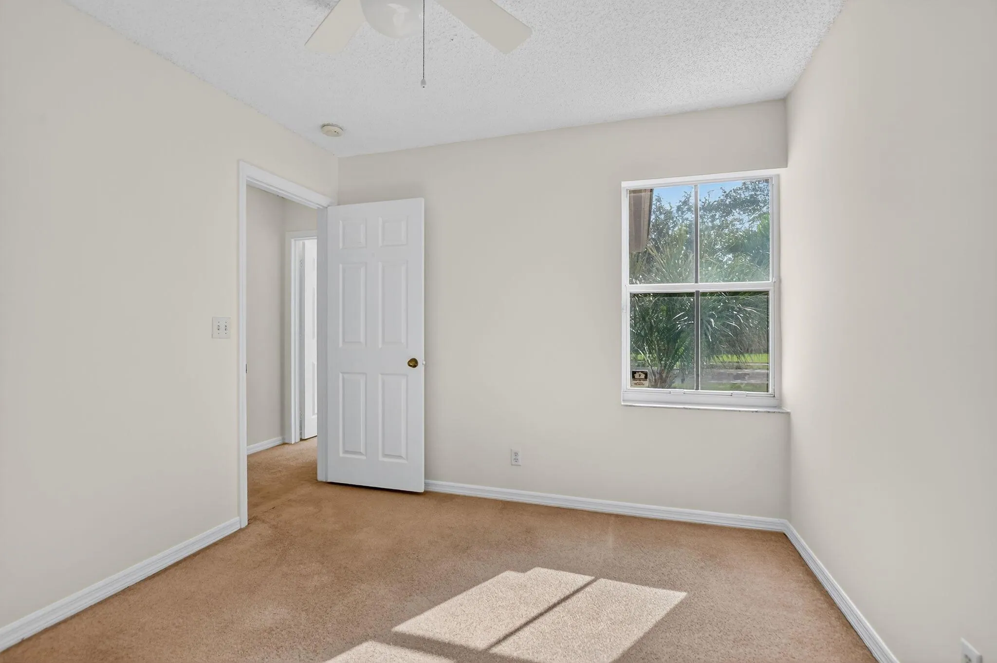 59 NW 44th Terrace