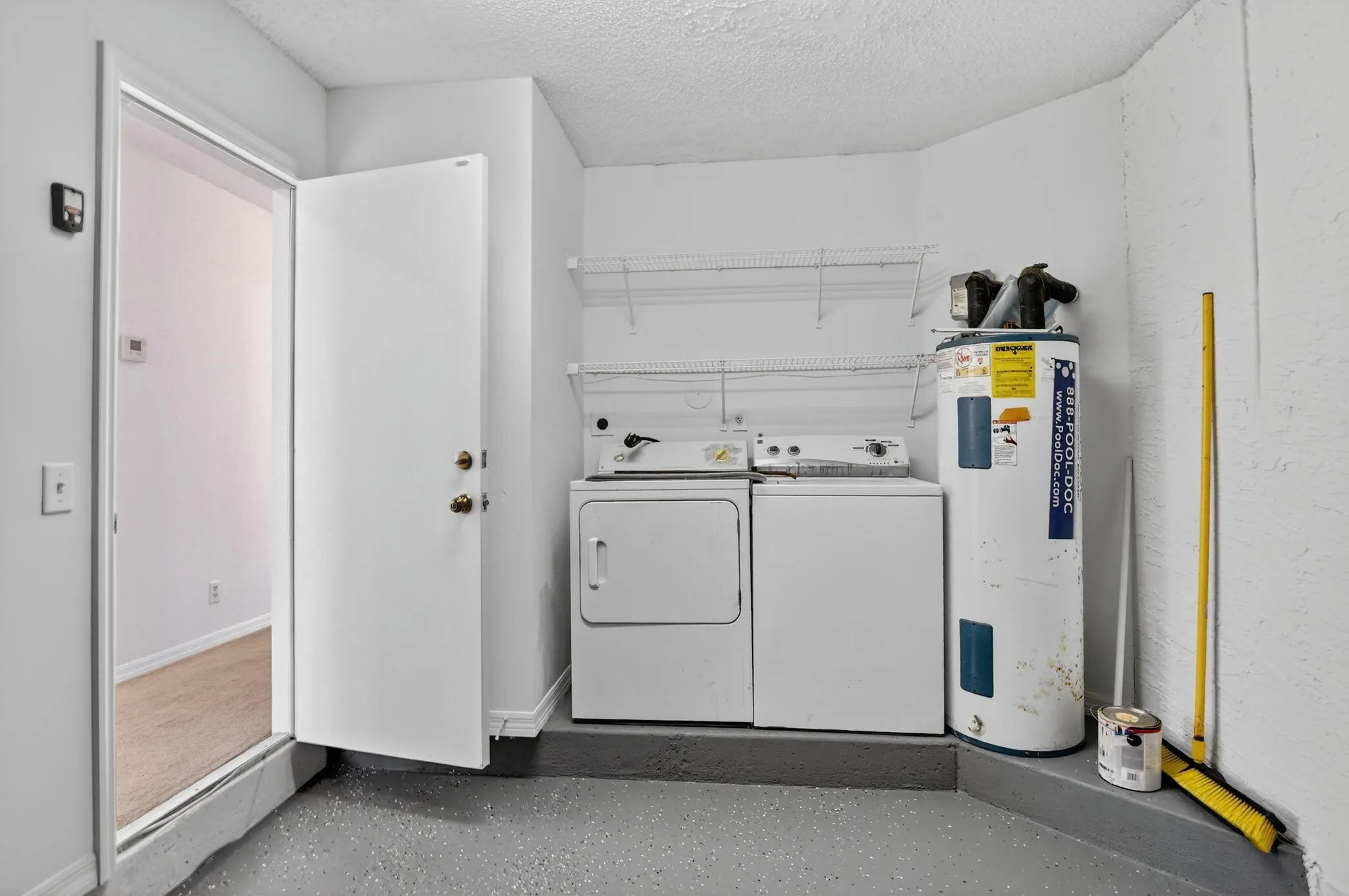 59 NW 44th Terrace