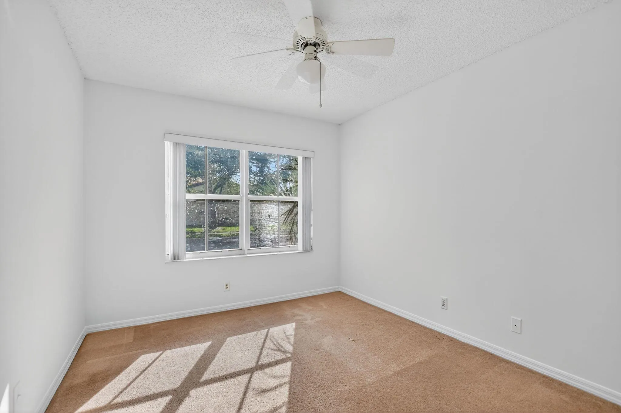 59 NW 44th Terrace