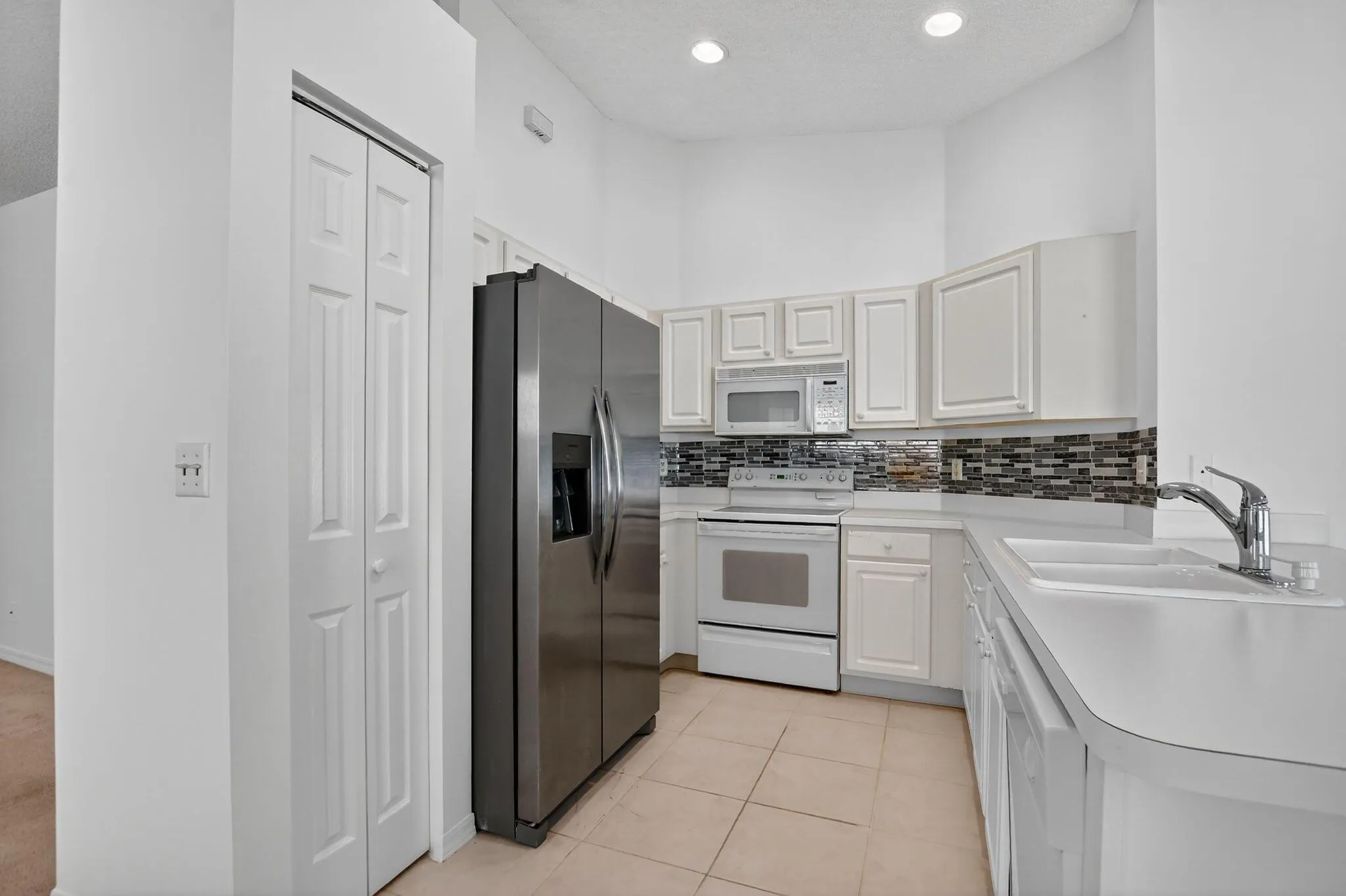 59 NW 44th Terrace