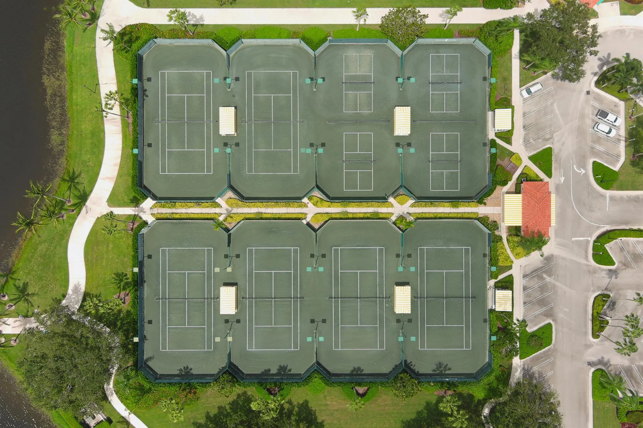 2211 Vero Beach Lane