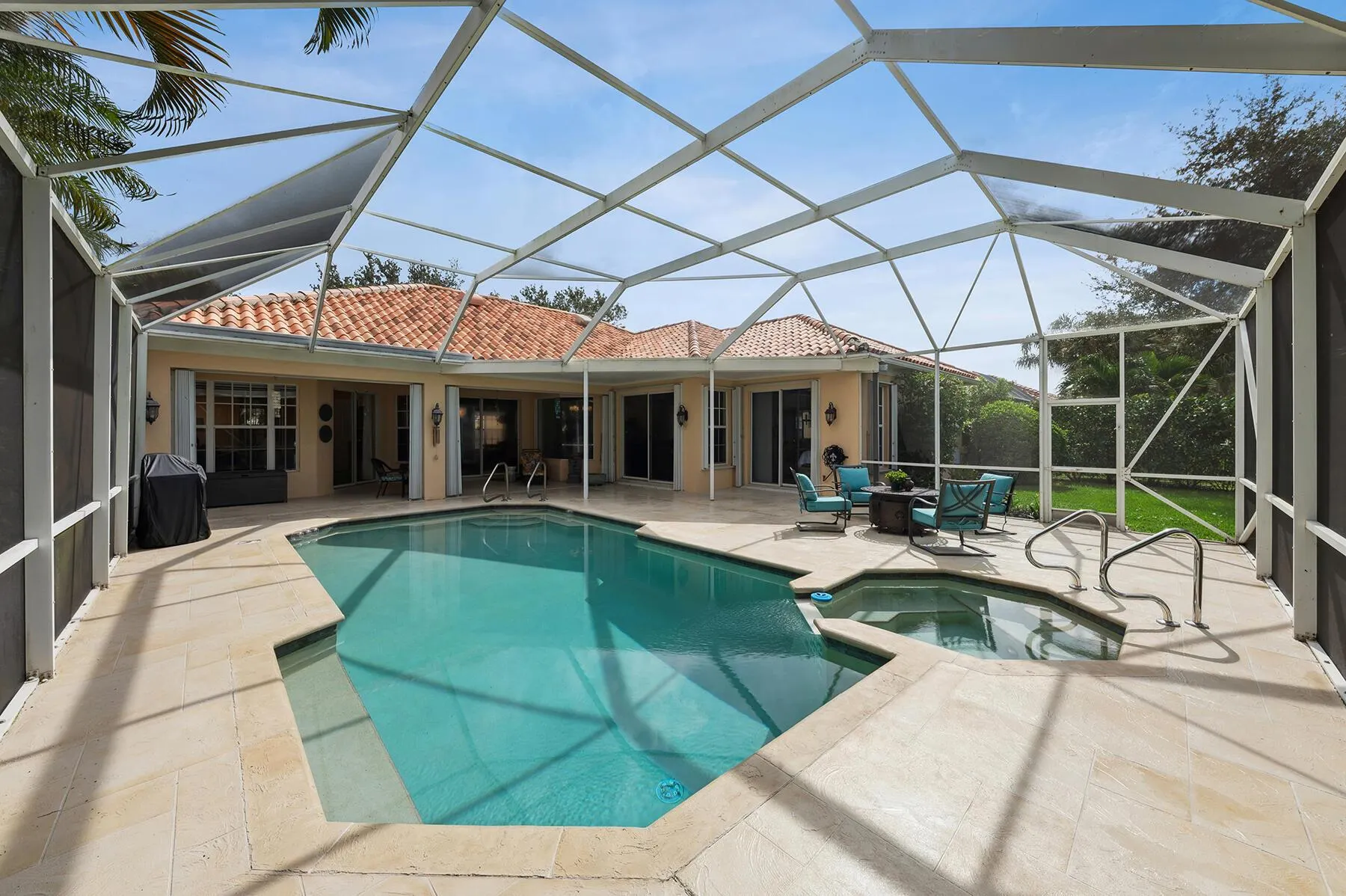 2211 Vero Beach Lane