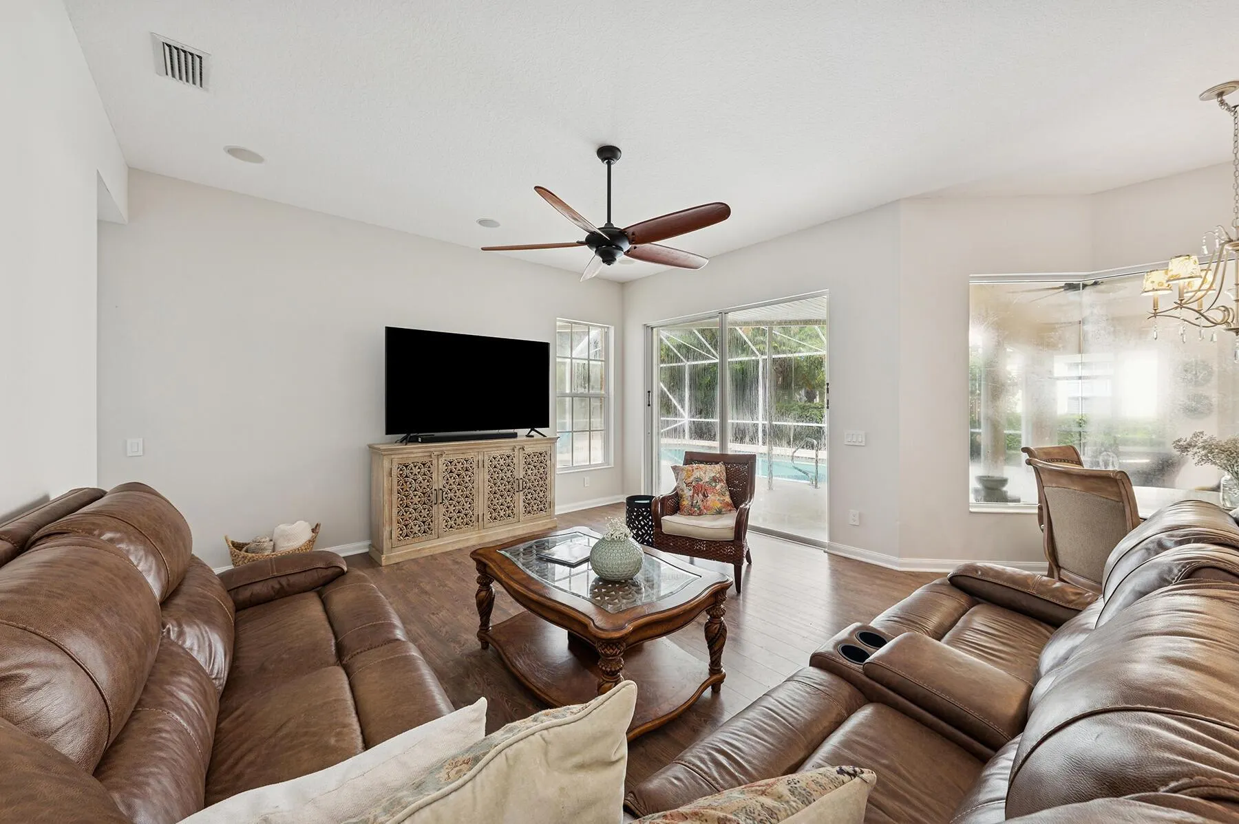 2211 Vero Beach Lane