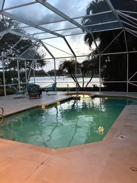 2211 Vero Beach Lane