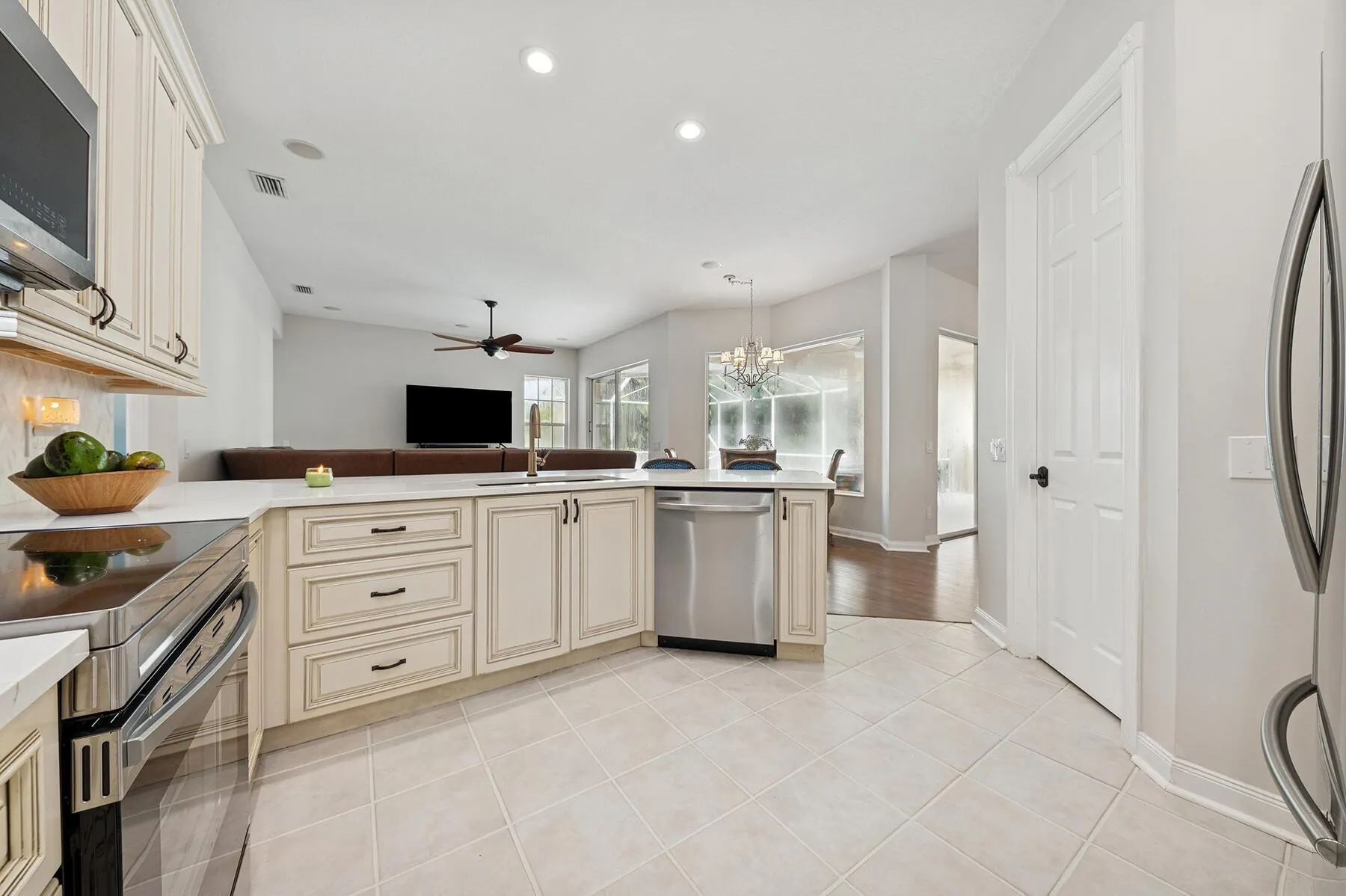 2211 Vero Beach Lane