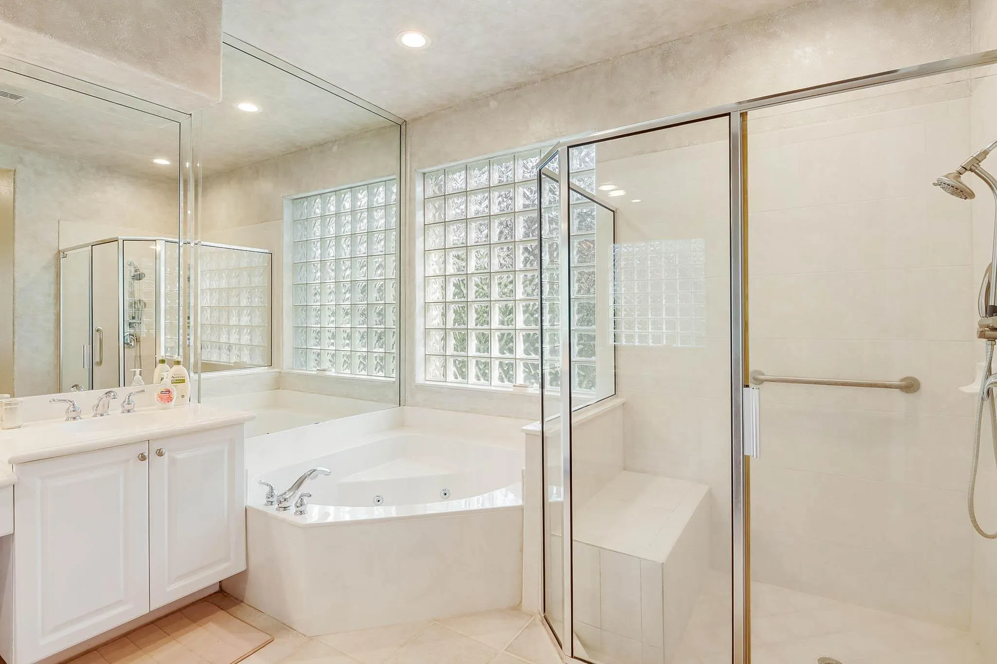 11311 Kona Court