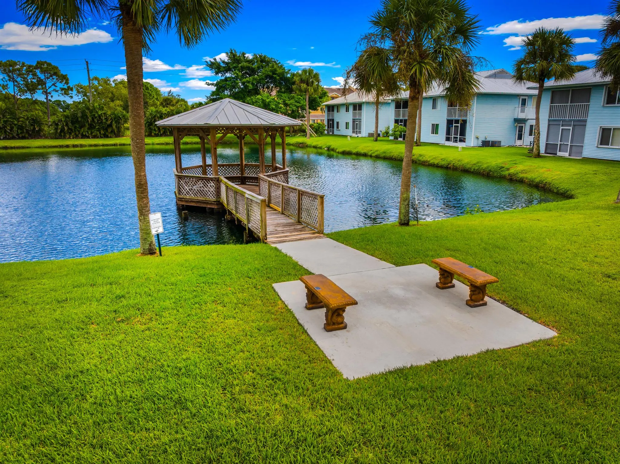 197 SE Village Drive, #197