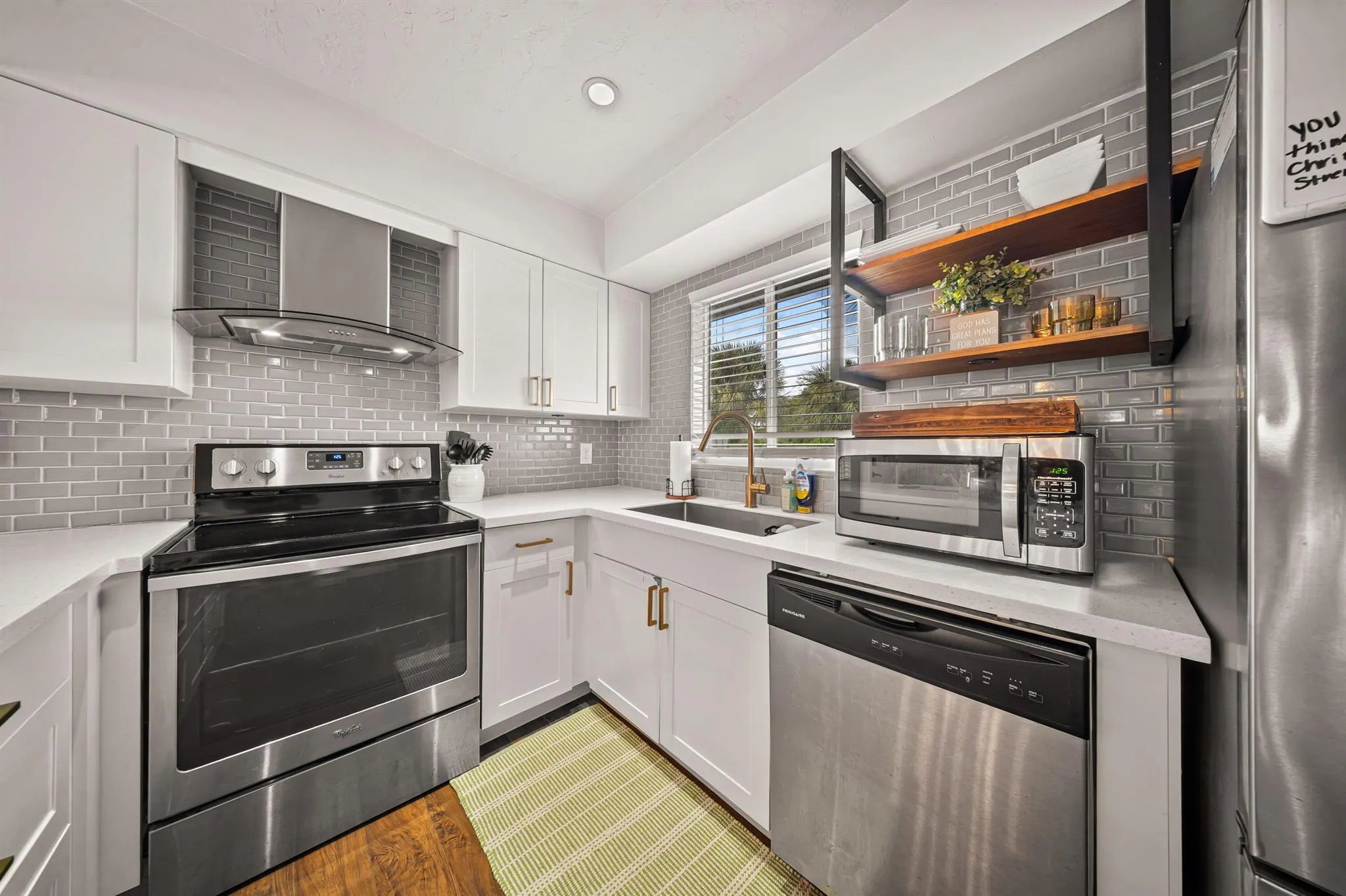 197 SE Village Drive, #197