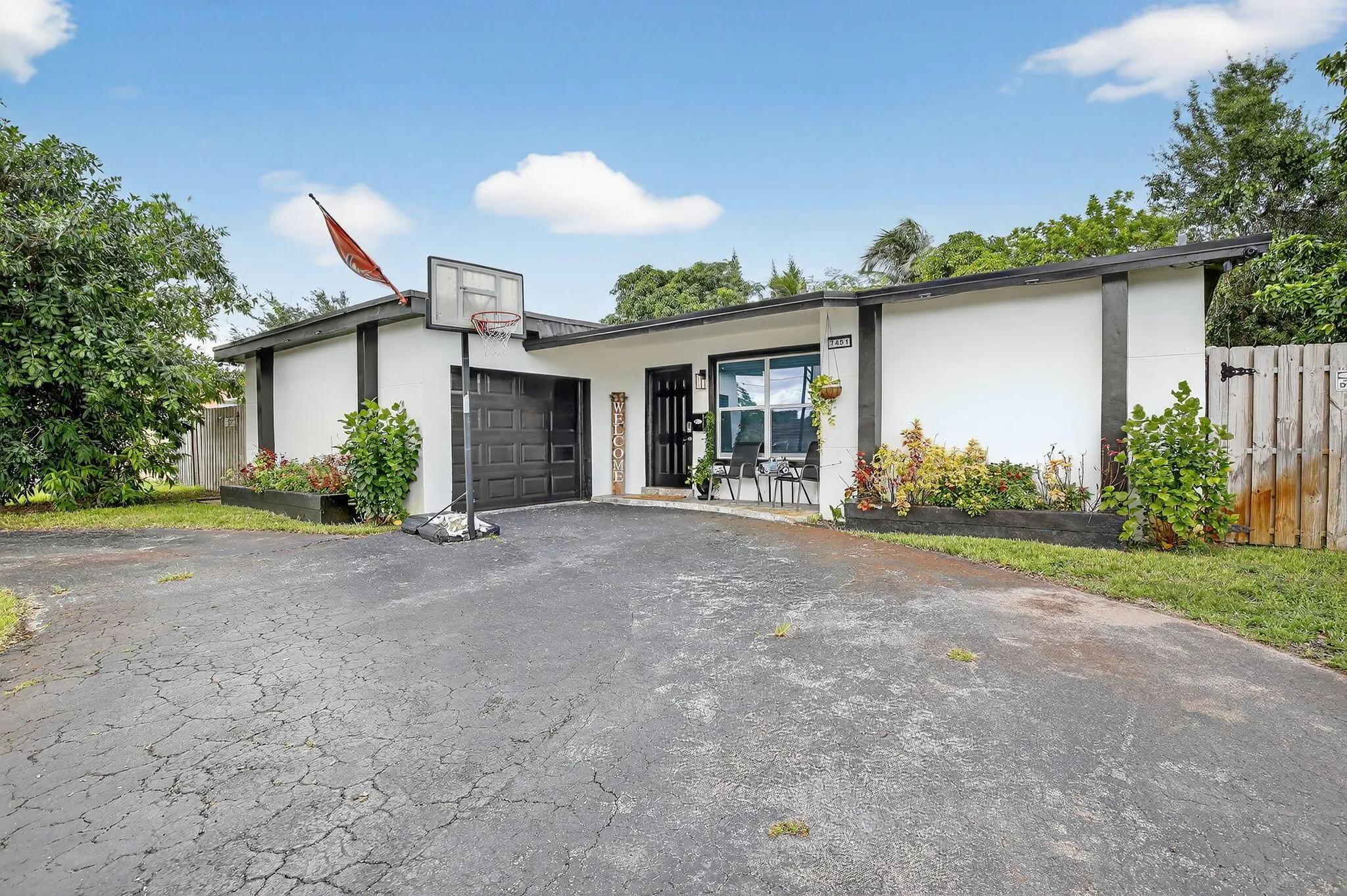 7451 NW 21st Street