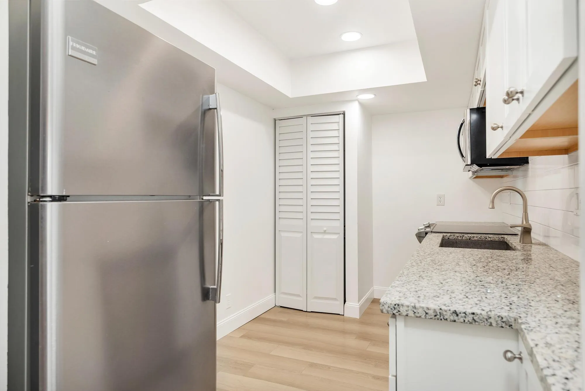 505 Spencer Drive, #207