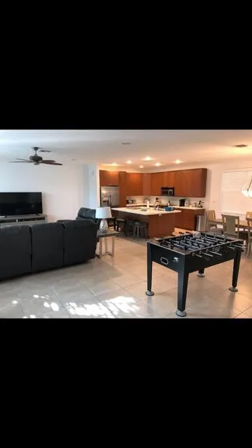 519 SW 5th Avenue, #519a