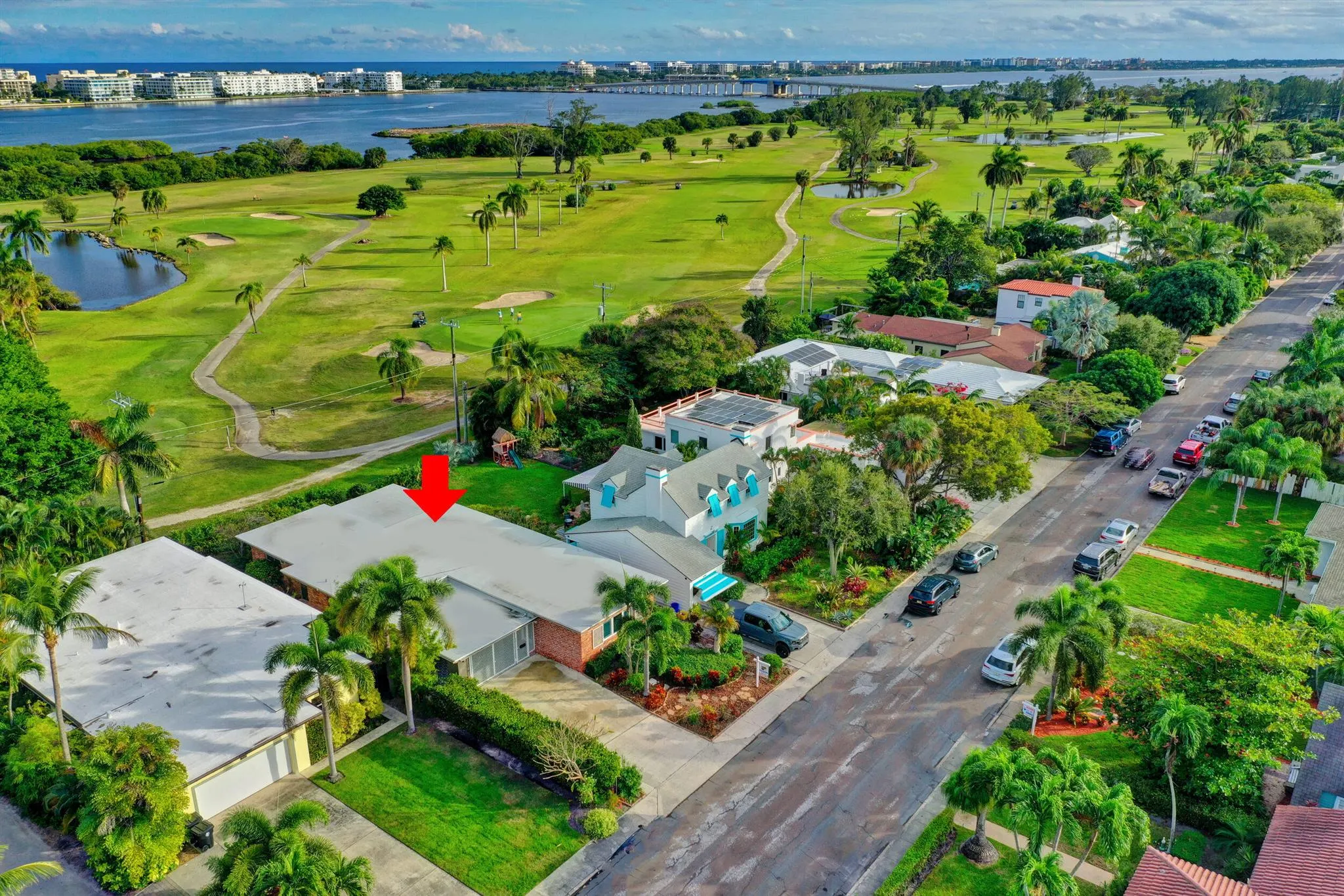 626 N Lakeside Drive