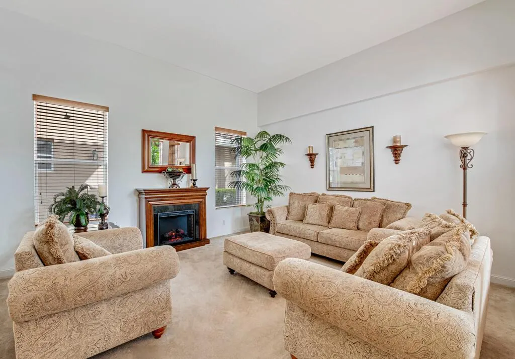 514 Cresta Circle