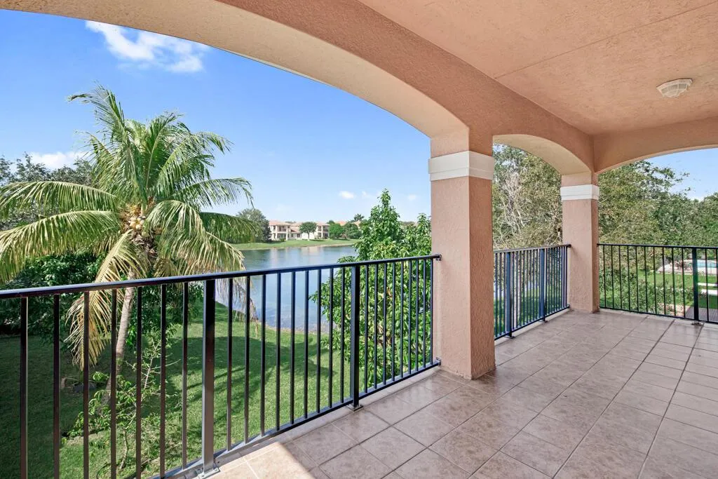 514 Cresta Circle