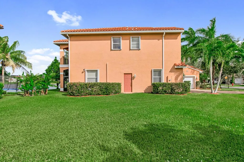 514 Cresta Circle