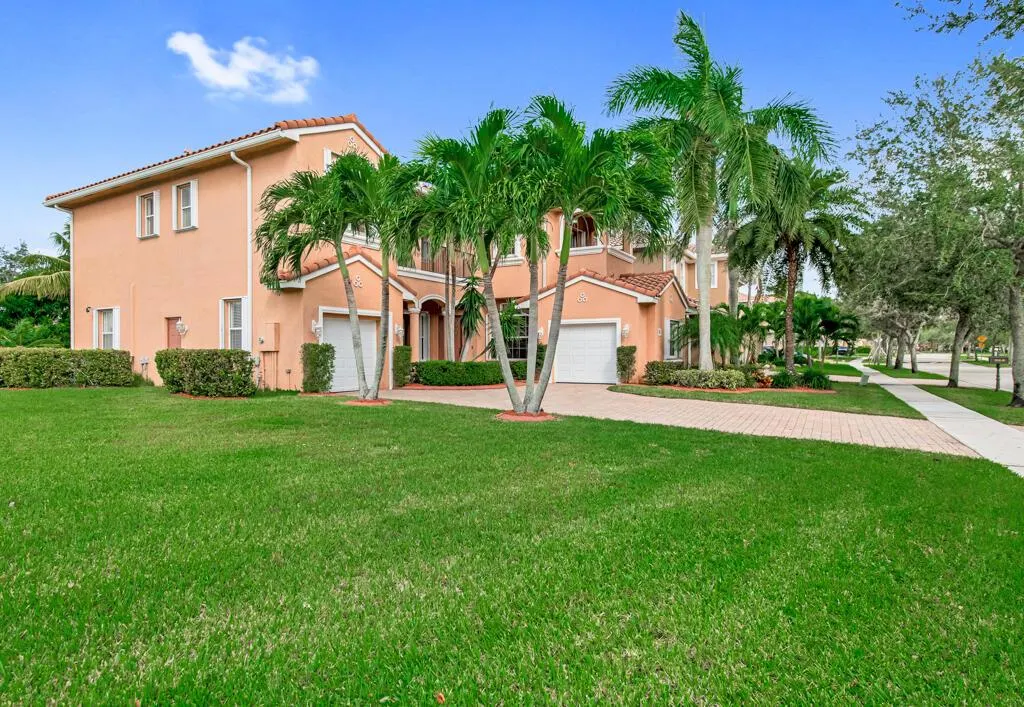 514 Cresta Circle