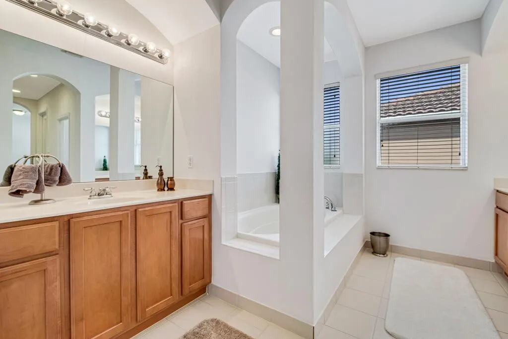 514 Cresta Circle