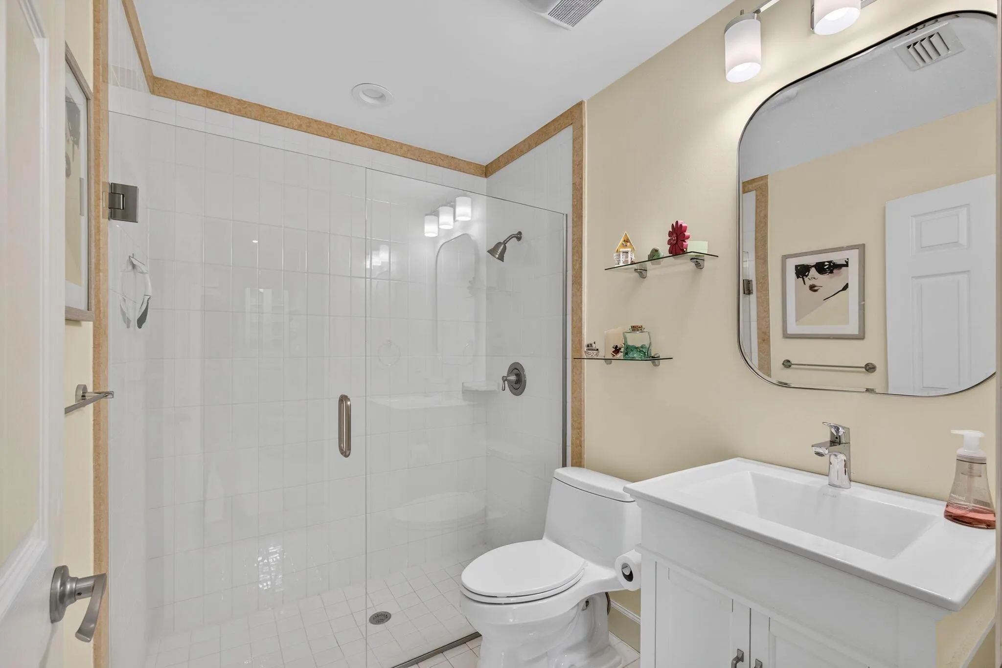 3604 Freshwater Drive