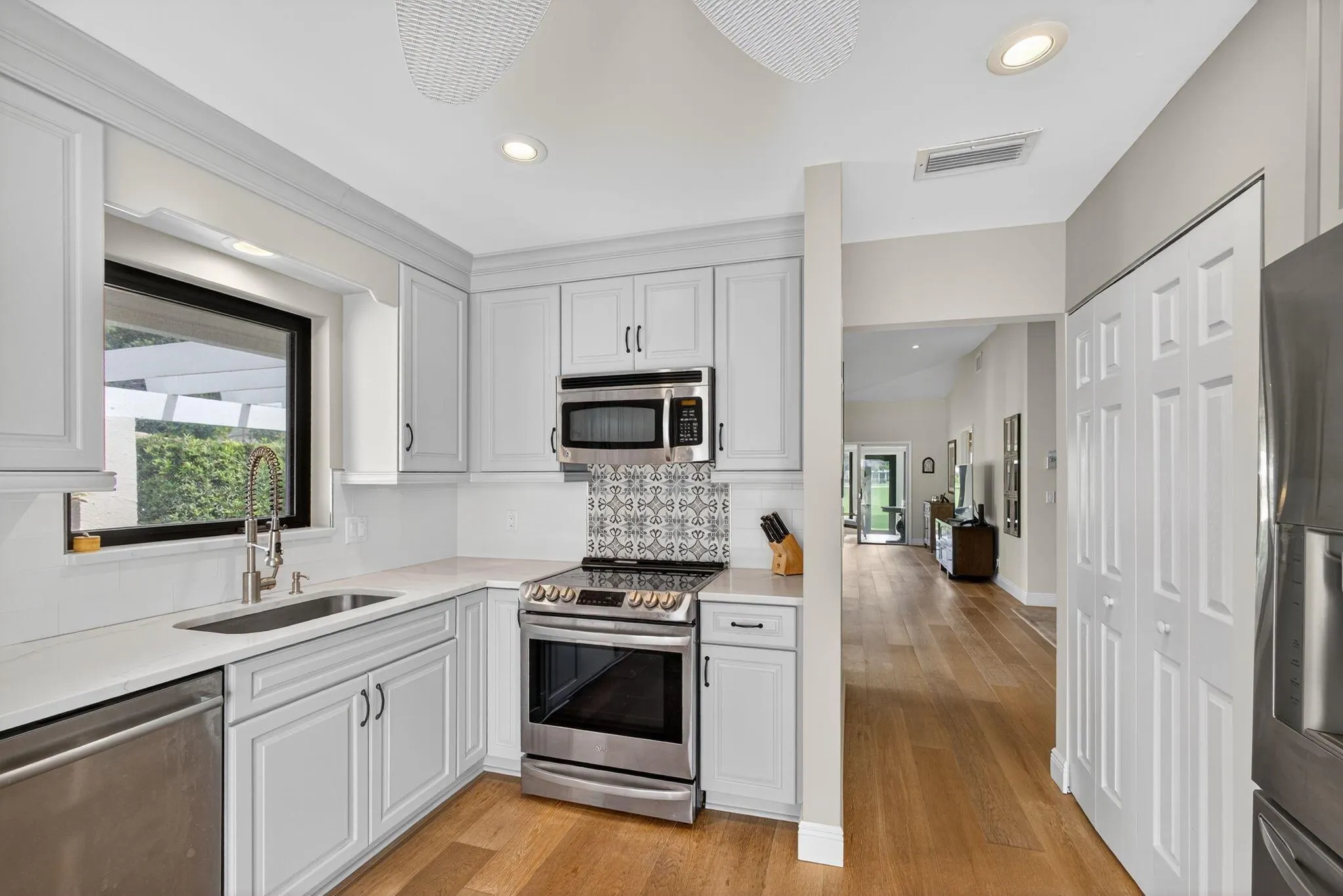 3604 Freshwater Drive