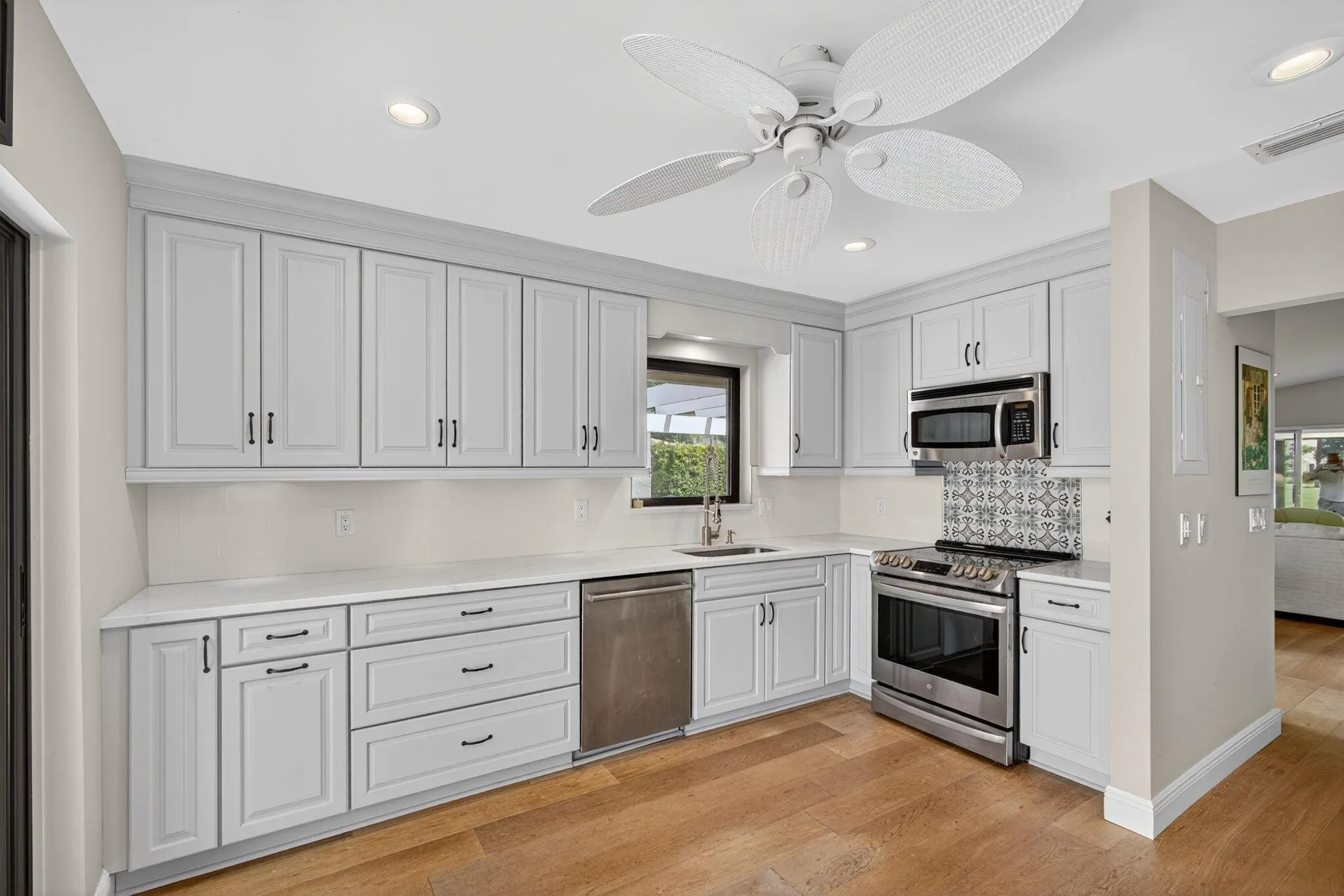 3604 Freshwater Drive