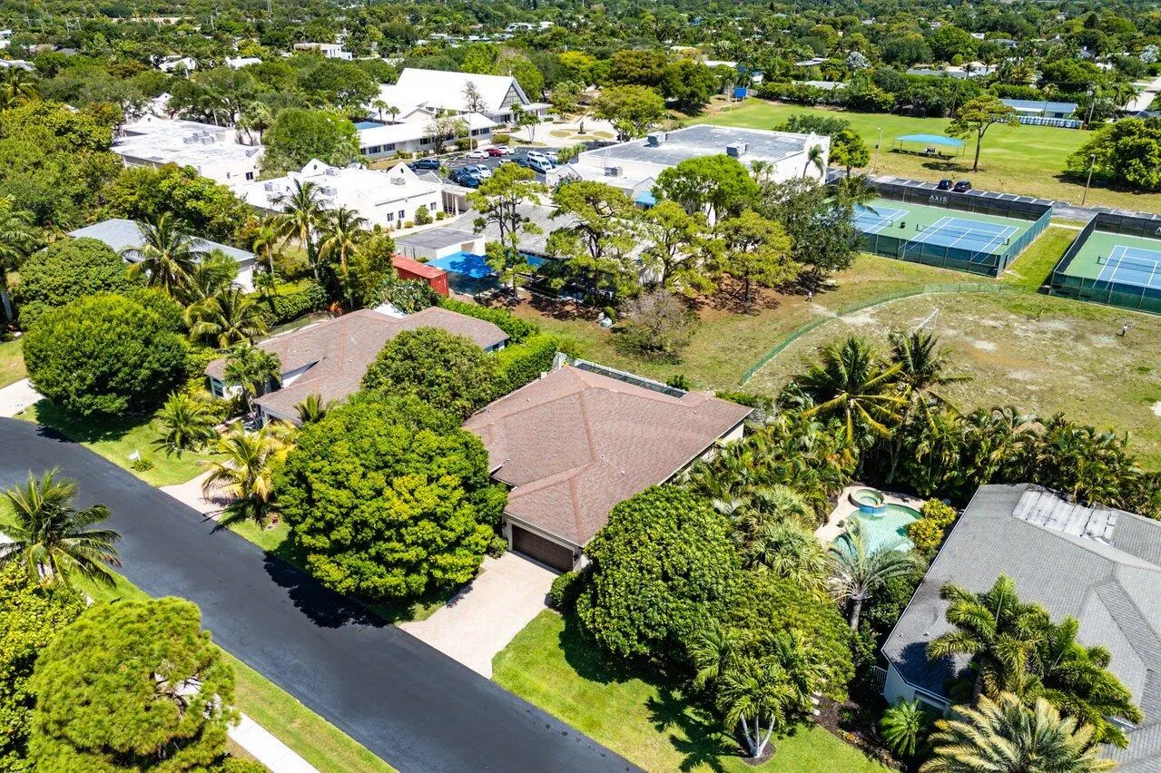 54 Lake Eden Drive