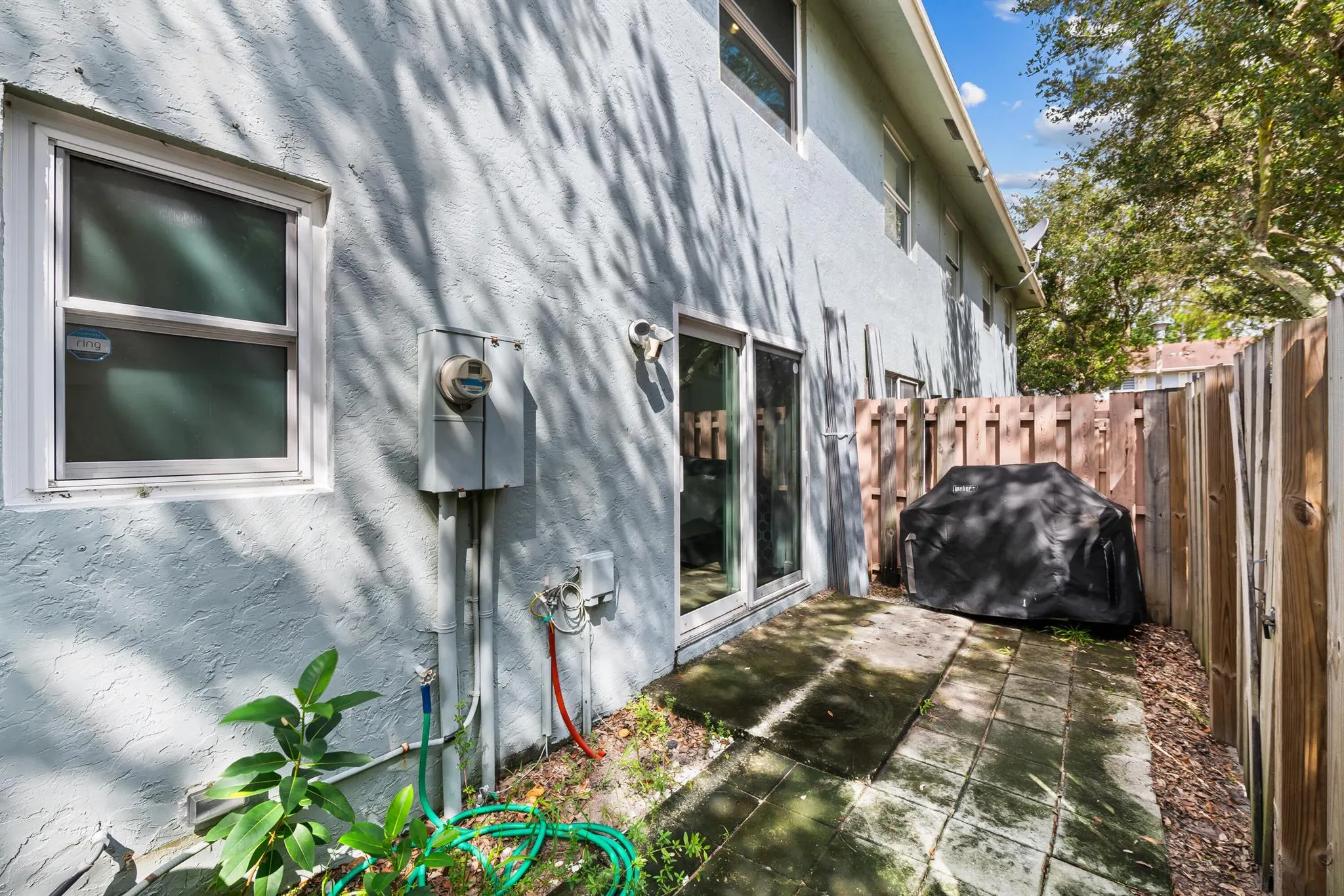 1320 Cypress Way W