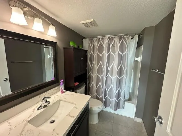 110 Villa Circle, #110