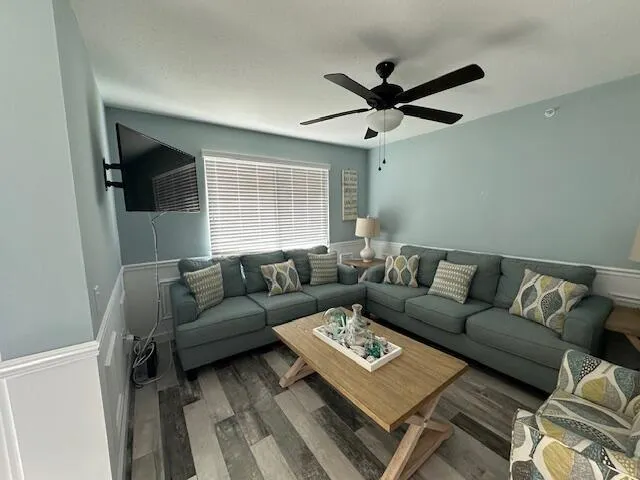 110 Villa Circle, #110