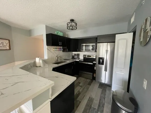110 Villa Circle, #110