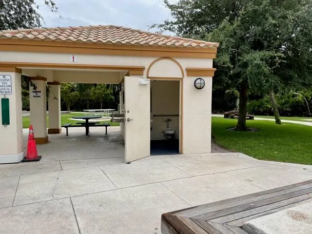 110 Villa Circle, #110