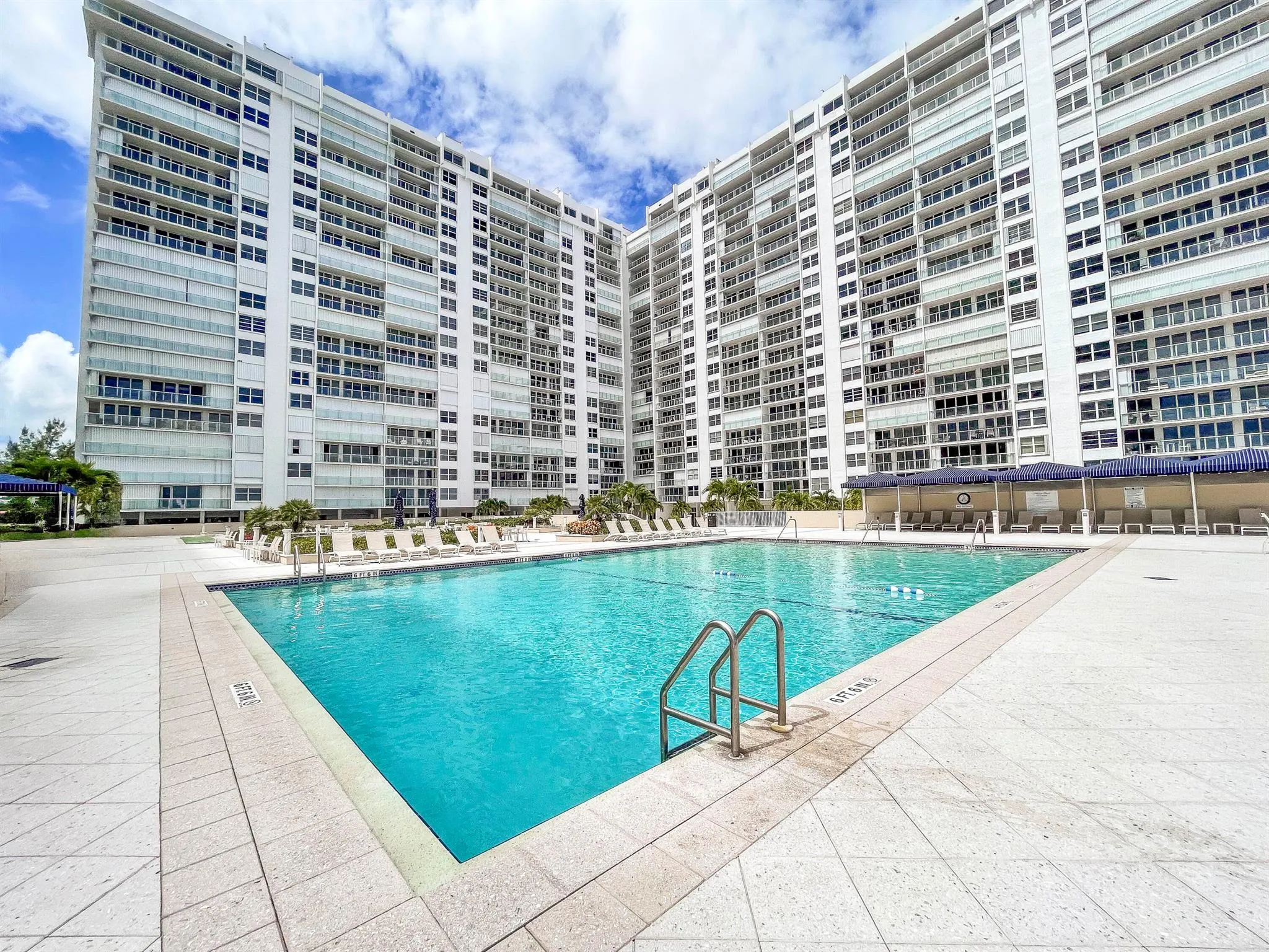 4300 N Ocean Boulevard, #15c