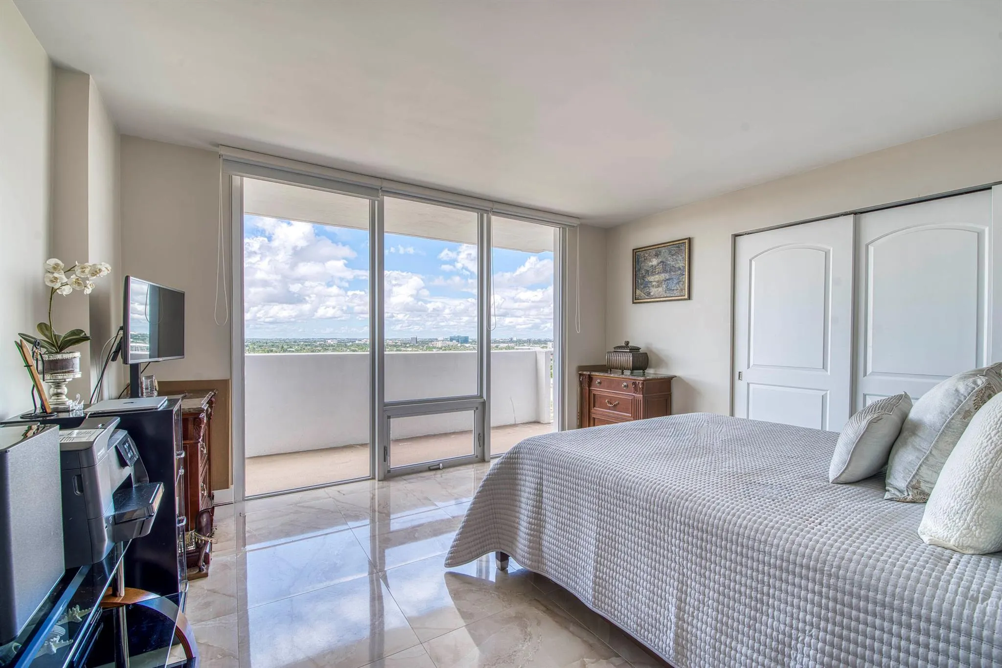 4300 N Ocean Boulevard, #15c
