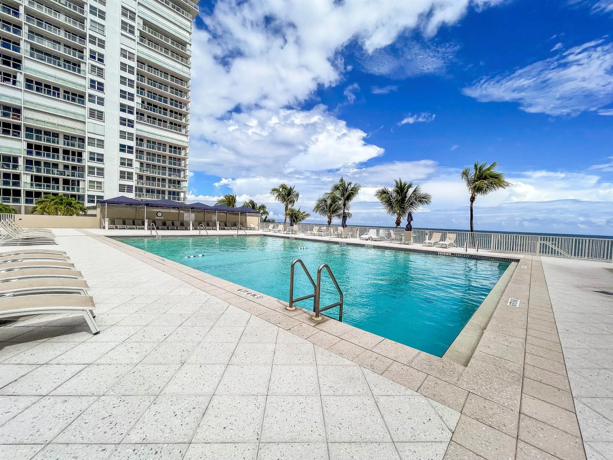 4300 N Ocean Boulevard, #15c