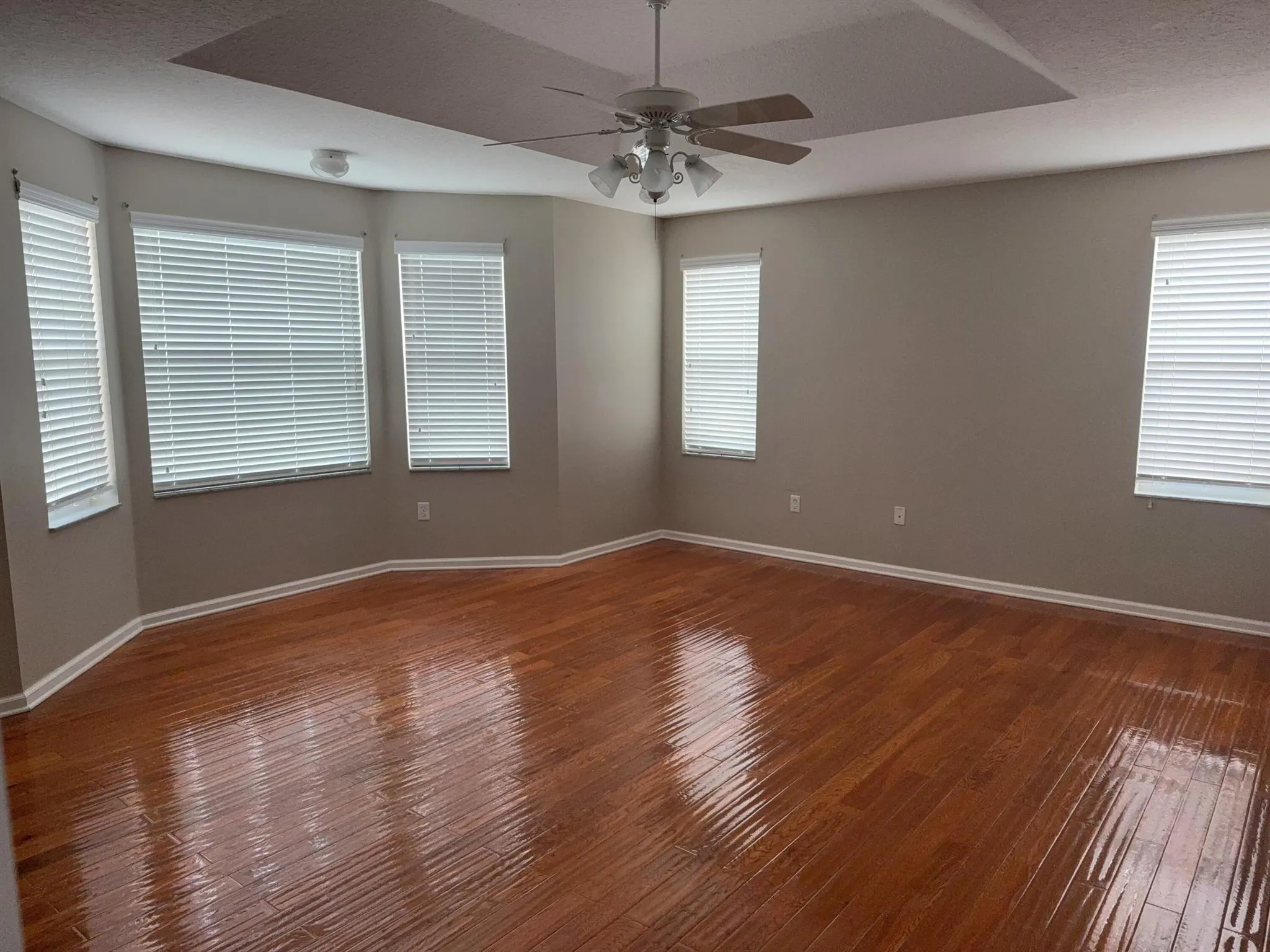 1510 Running Oak Ln Lane