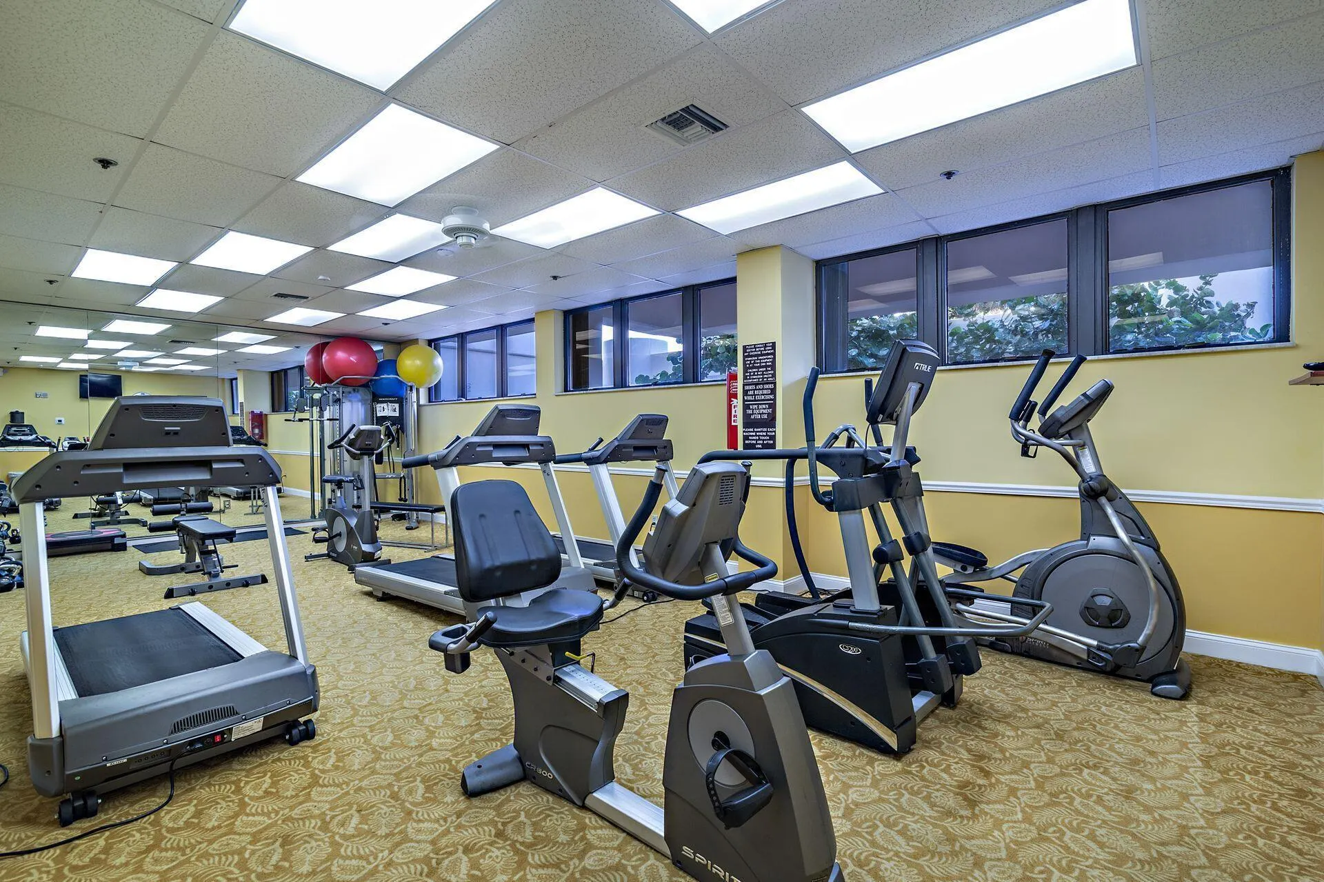 5380 N Ocean Drive, #9d