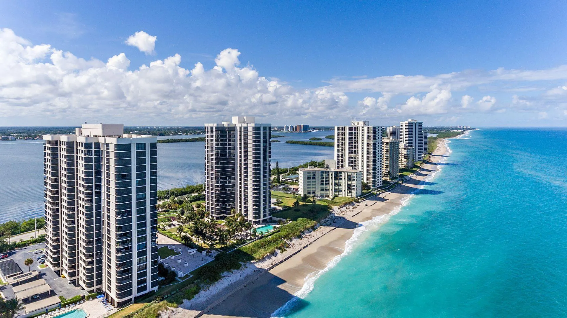 5380 N Ocean Drive, #9d