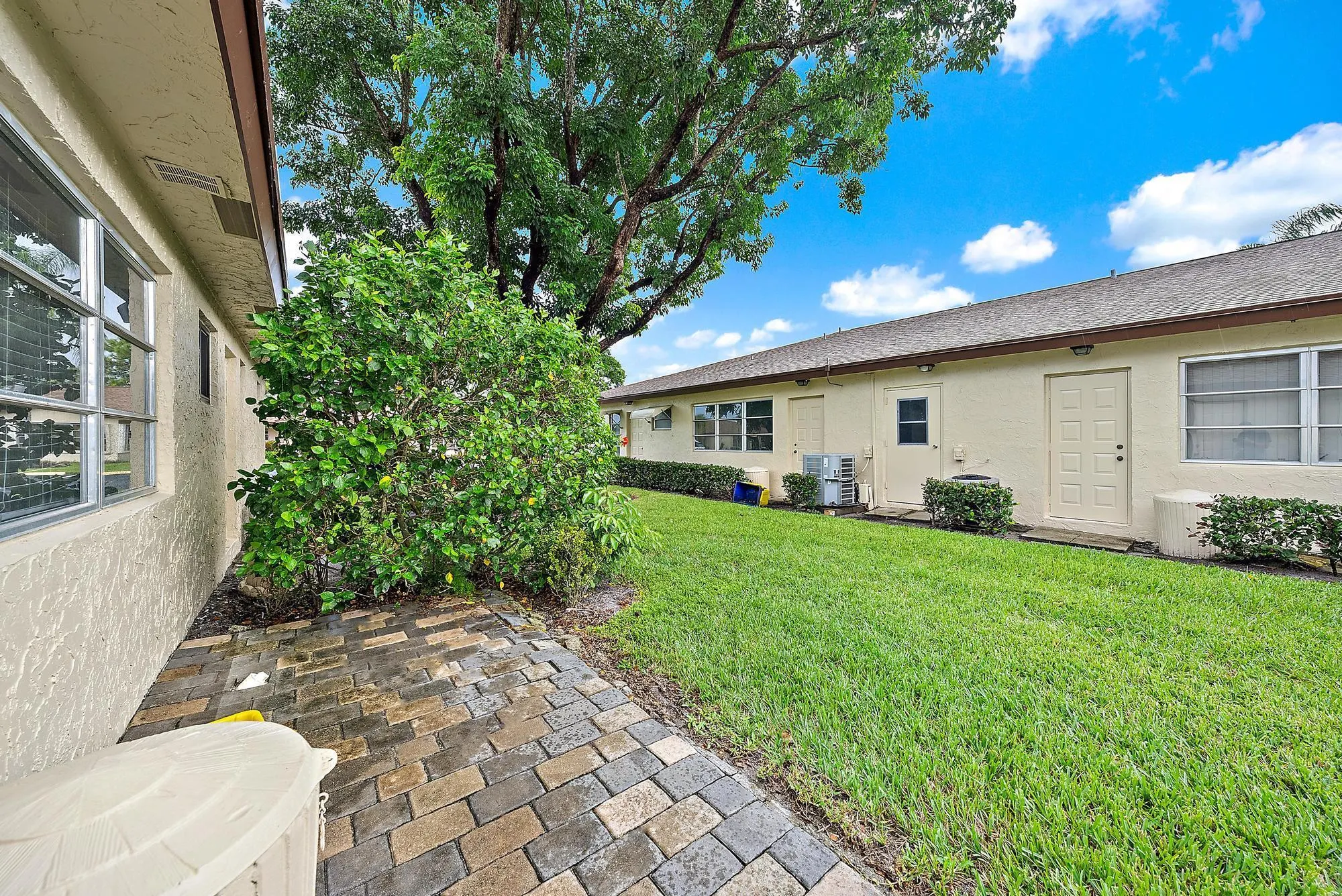 5270 Nesting Way, #B