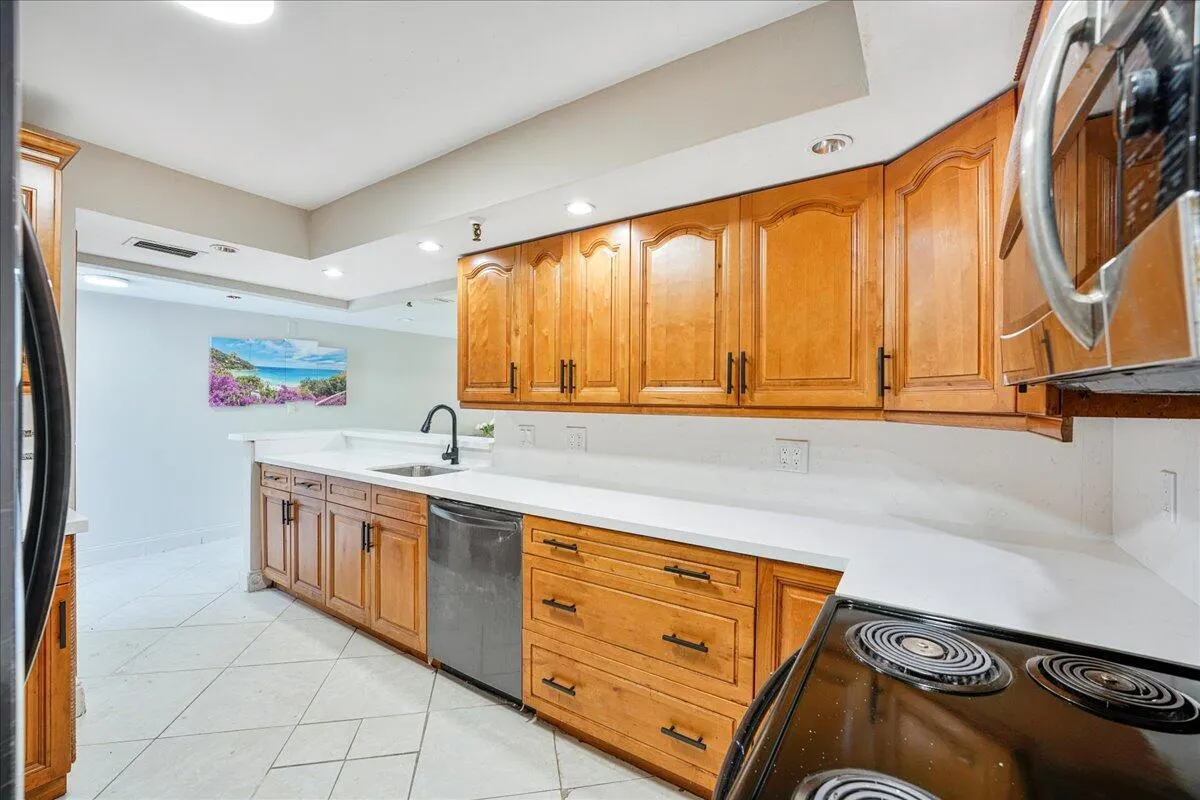 6400 NW 2nd Avenue, #123