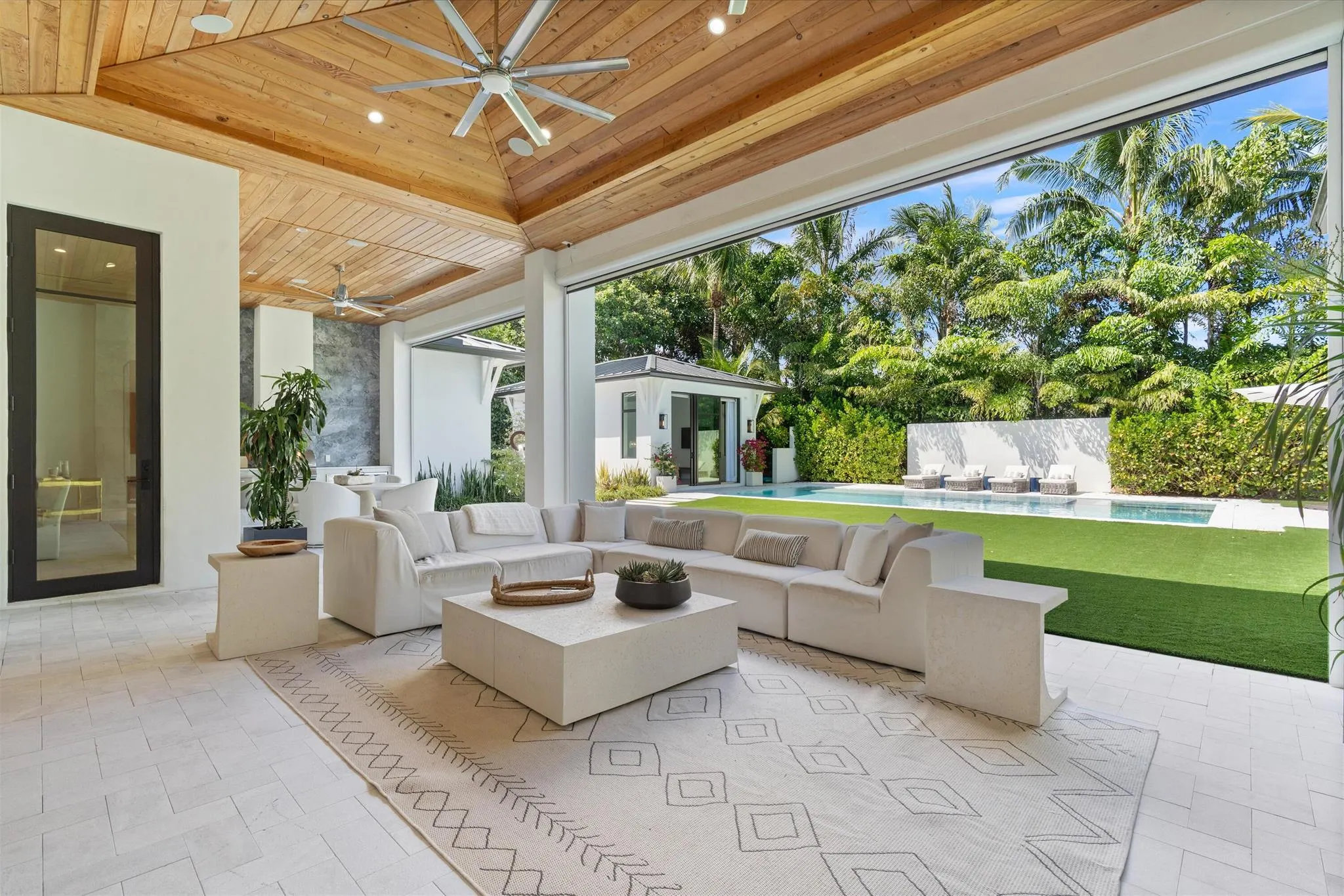501 NW 9th Street