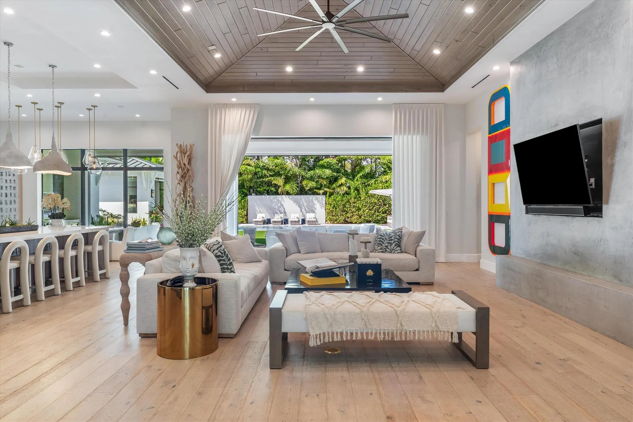 501 NW 9th Street