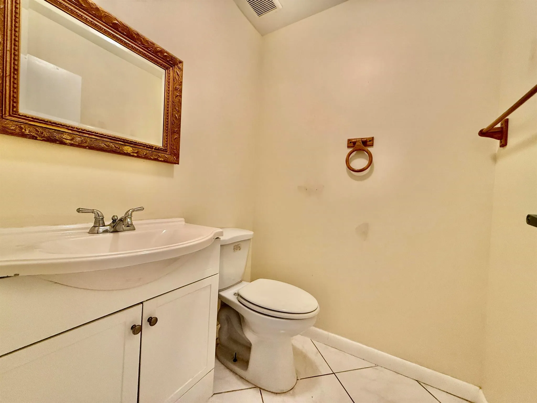 139 Tuscany B, #139