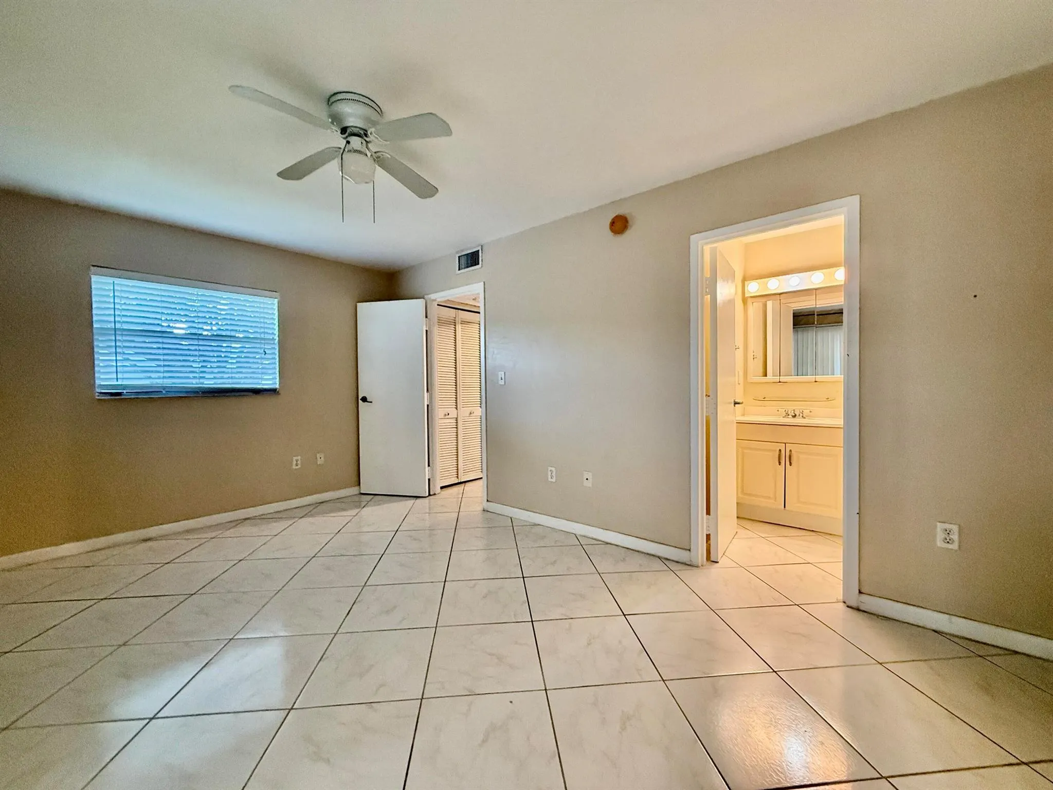 139 Tuscany B, #139