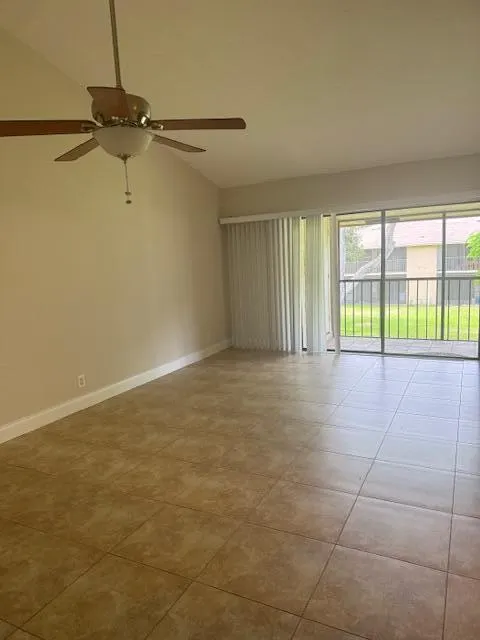 3939 NE 5th Avenue, #B203