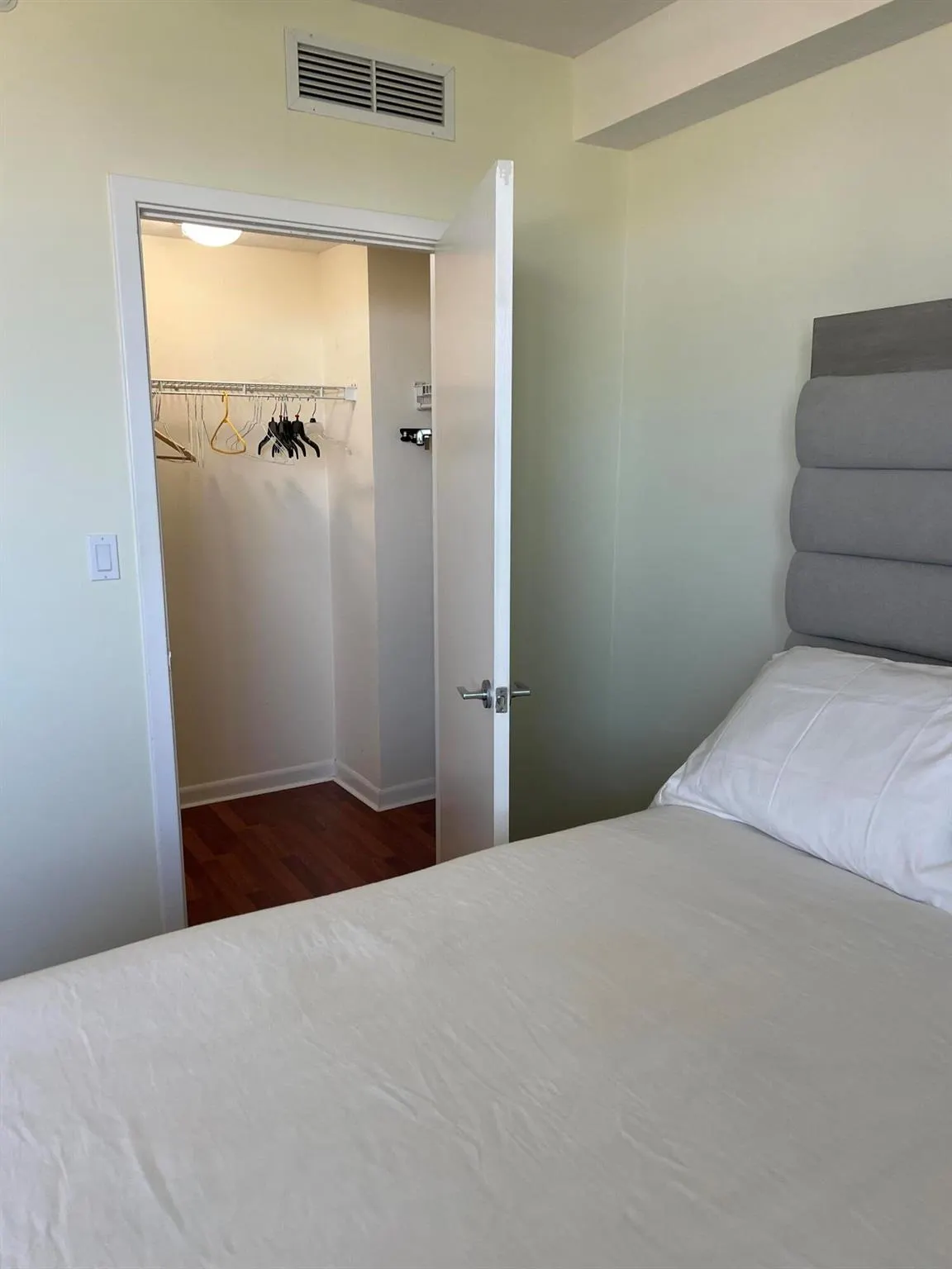 1551 N Flagler Drive, #1108