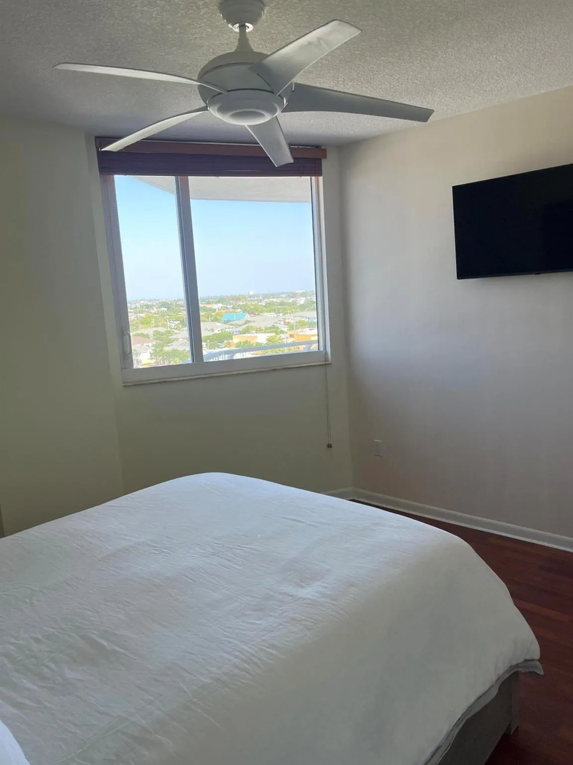 1551 N Flagler Drive, #1108