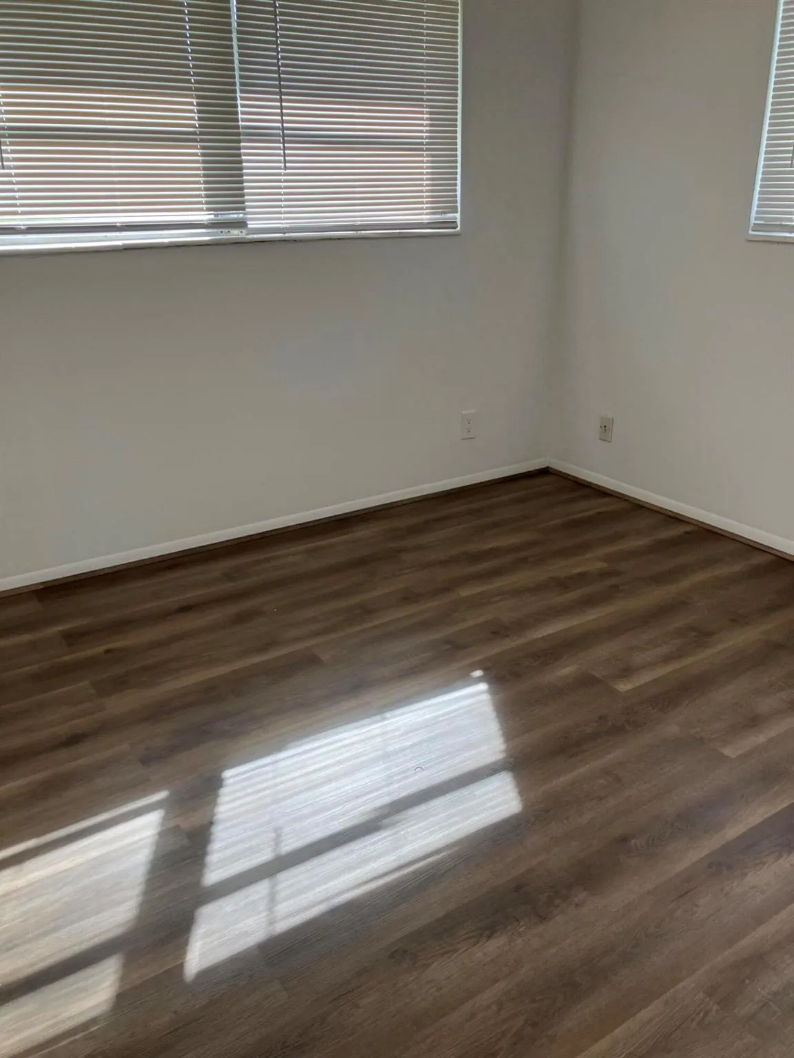 5263 Cresthaven Boulevard, #A