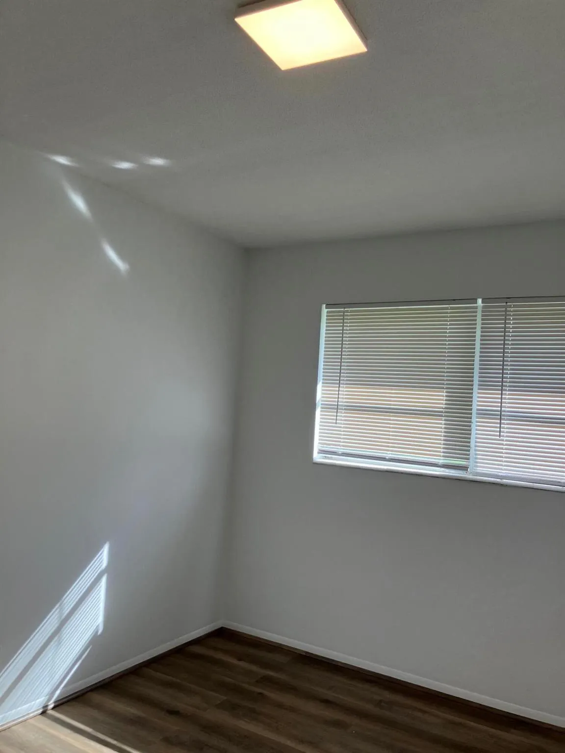 5263 Cresthaven Boulevard, #A