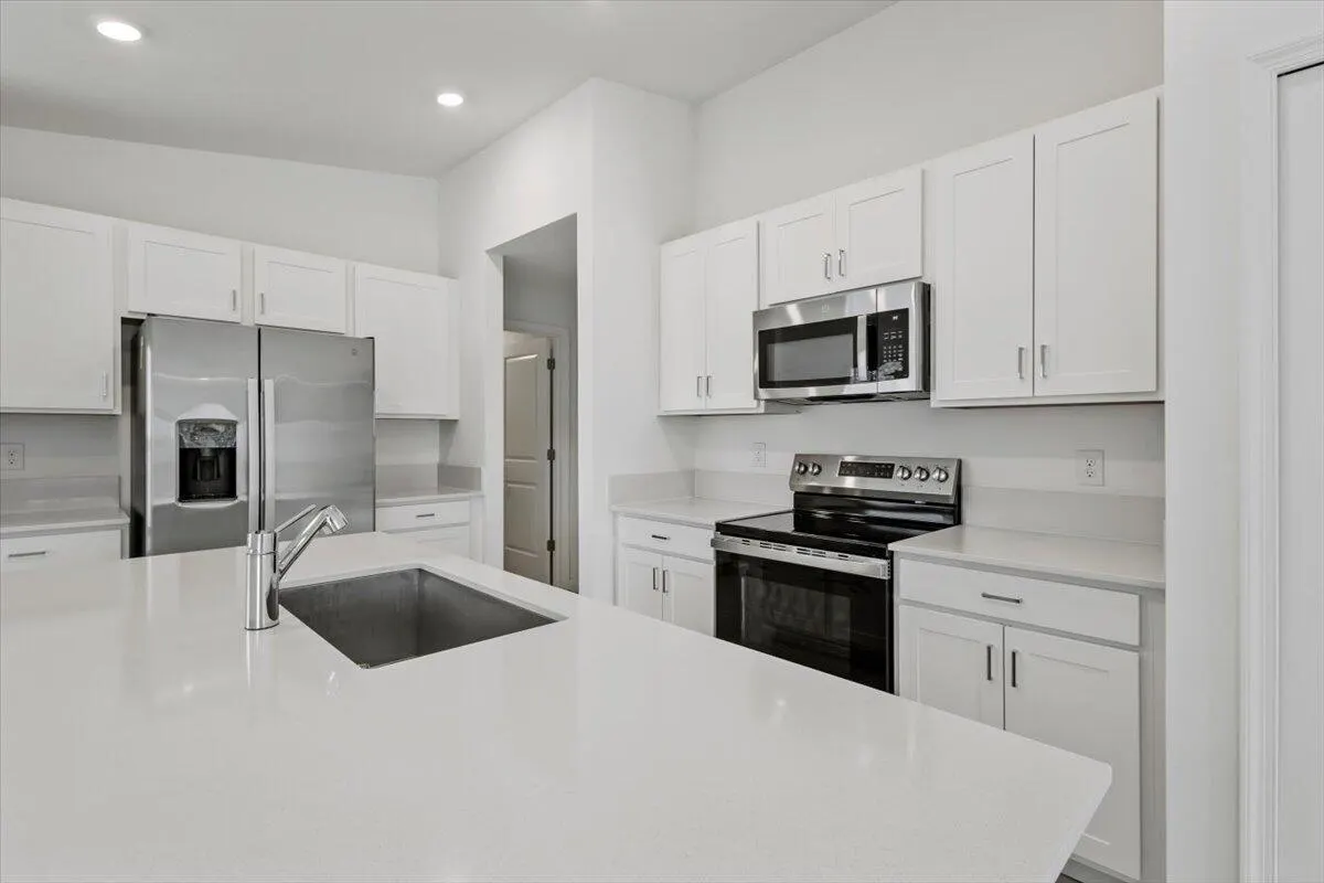 1338 Colebrook Circle SW