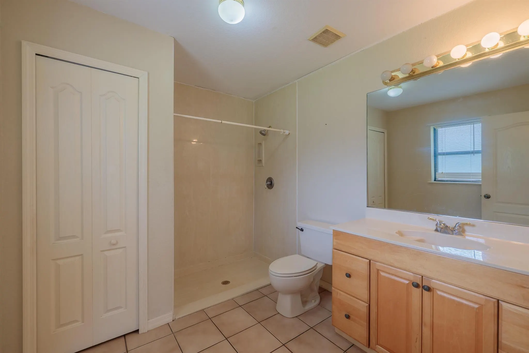 4920 Tree Top Trail